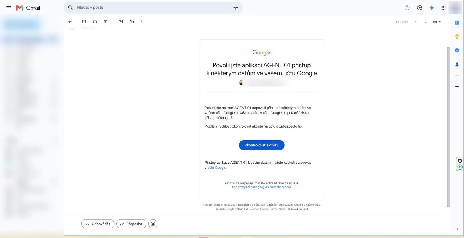 Bezpečnostní e-mail od Googlu o povolení přístupu aplikaci