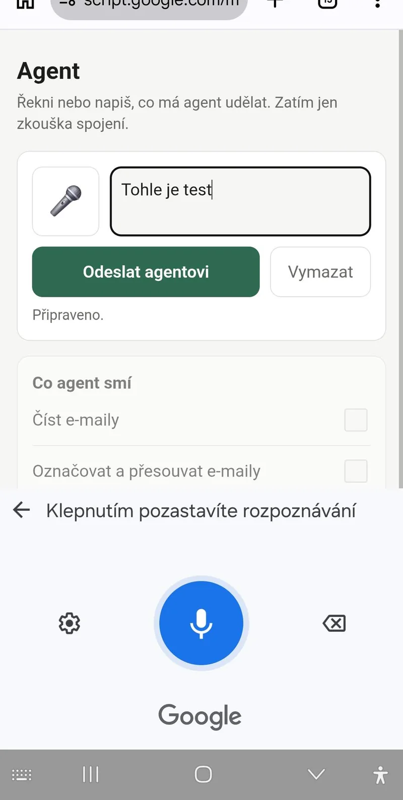 Telefon: klávesnice Gboard s aktivním mikrofonem a nadiktovaným textem Tohle je test